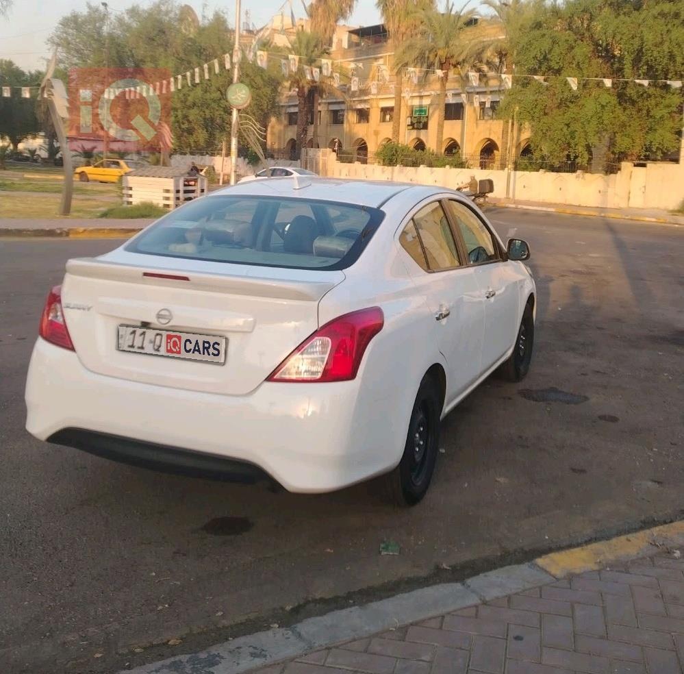 نيسان صني